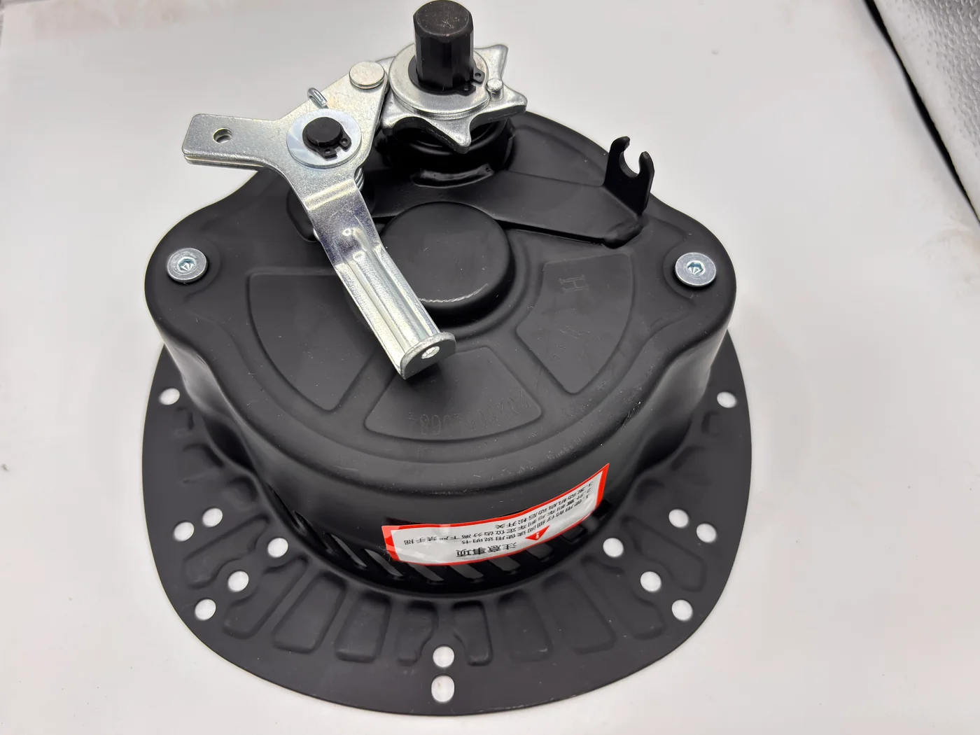 easy-start-mechanism-for-small-air-cooled-diesel-engines-main-front Easy-Start Mechanism for Small Air-Cooled Diesel Engines front view - SKR-099