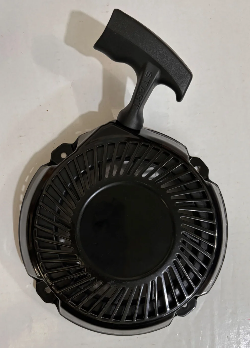 recoil-starter-assembly-for-briggs-and-stratton-style-bs1550-main-front Recoil Starter Assembly for Briggs & Stratton-Style BS1550 back view - SKR-076